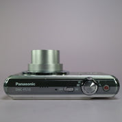 Panasonic Lumix DMC-FS10 12.1MP Digital Camera Silver Tested Full Working Set
