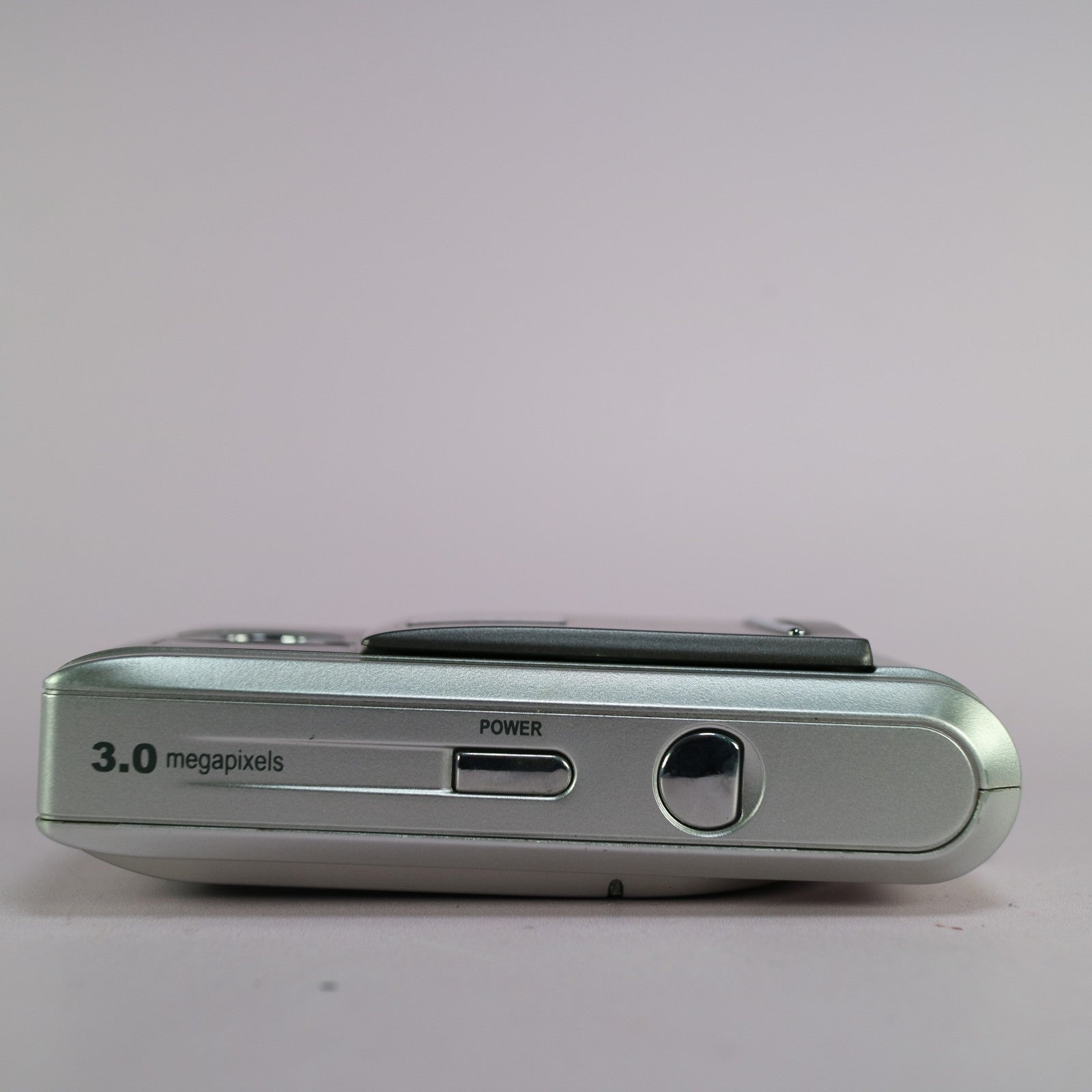 Vivitar Digital Camera Vivicam 3780s 3.0MP Silver Tested