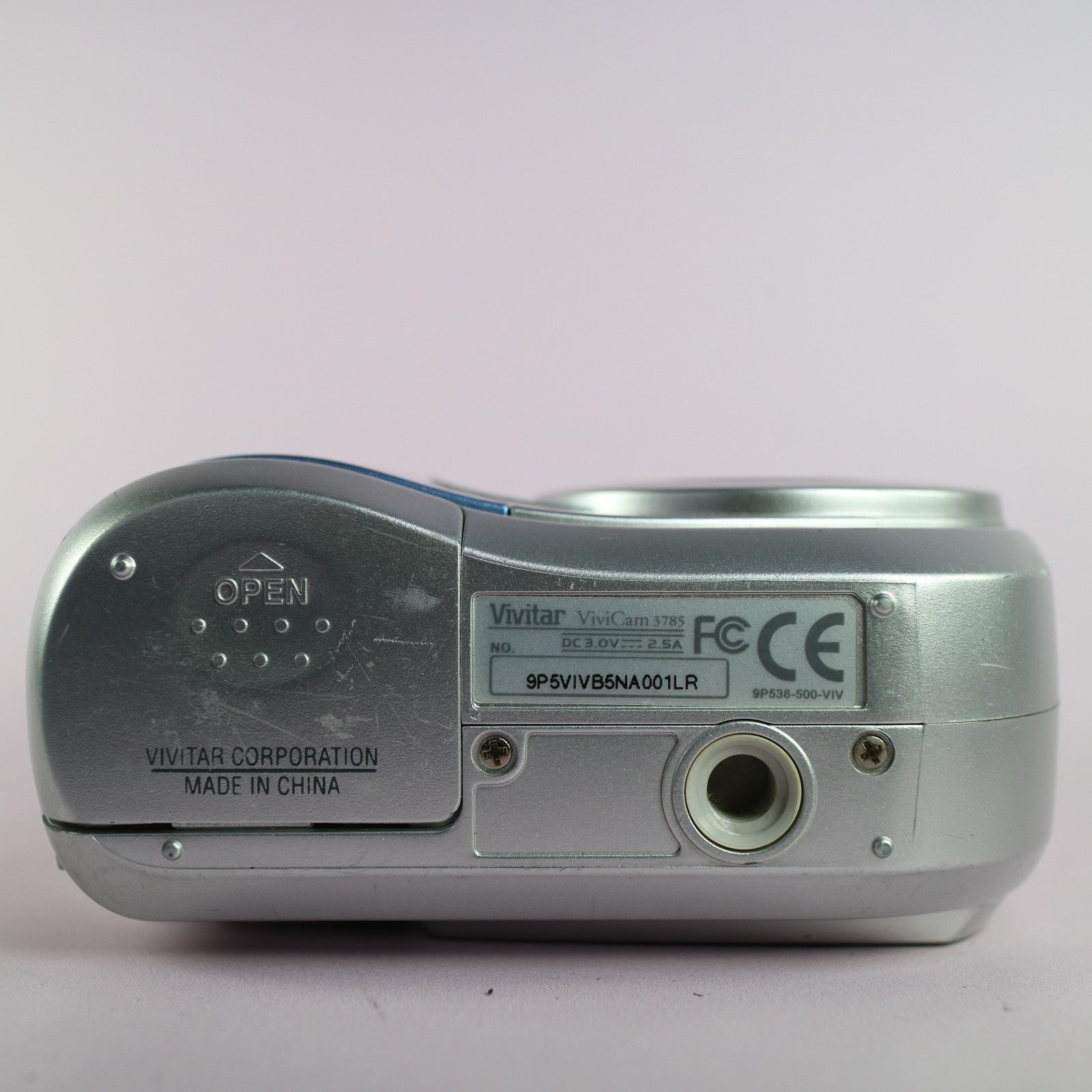 Vivitar Digital Camera Vivicam 3785 3.0MP Blue Silver Tested