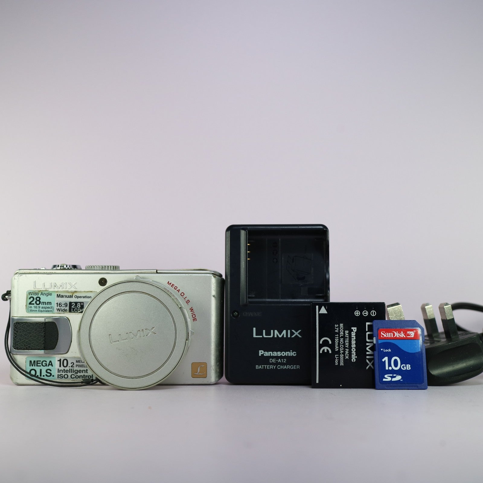 Panasonic Lumix DMC-LX2 10.2MP Digital Camera Silver Tested Full Working Set
