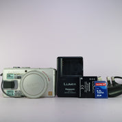 Panasonic Lumix DMC-LX2 10.2MP Digital Camera Silver Tested Full Working Set