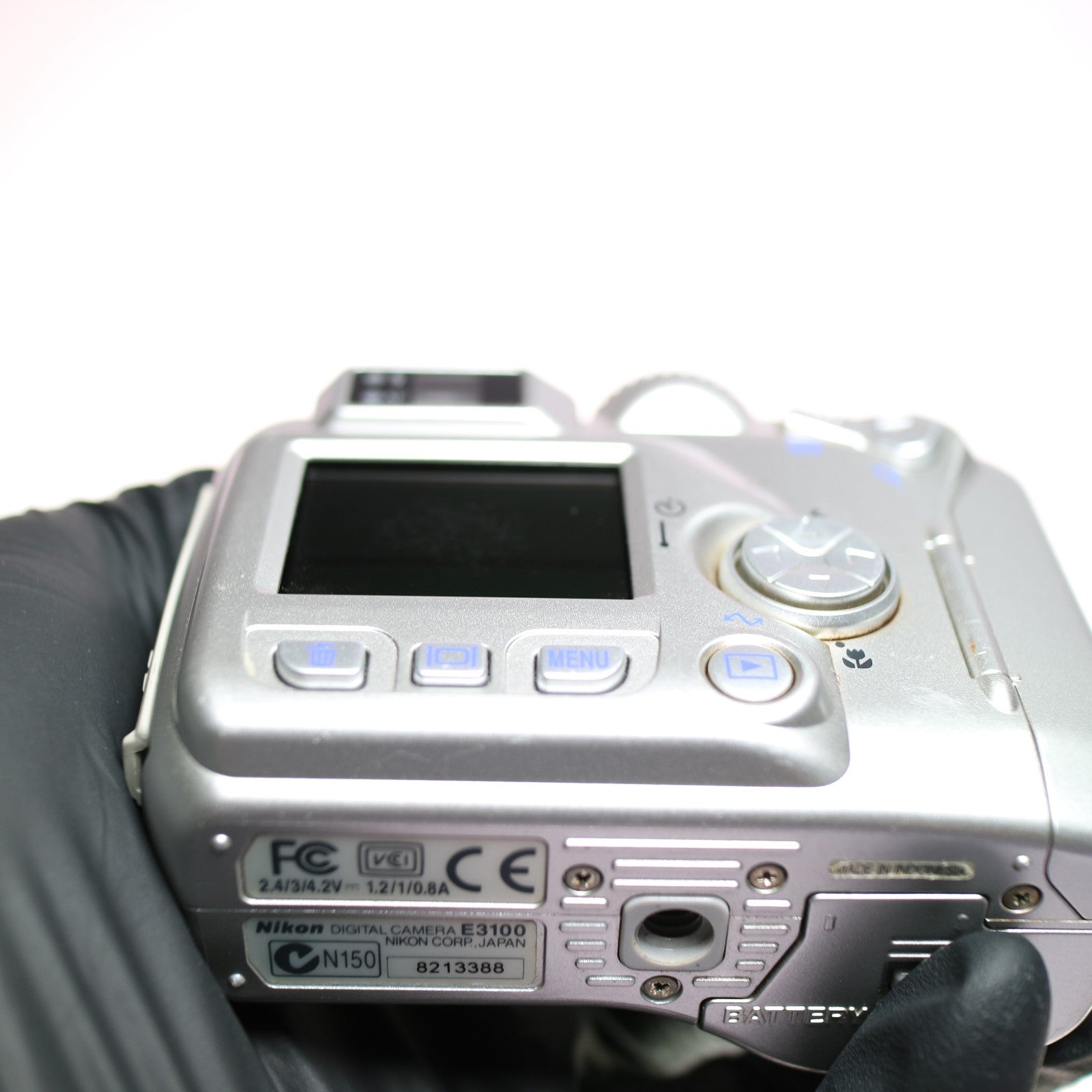 Nikon Digital Camera Coolpix 3100 3.2MP Silver Tested
