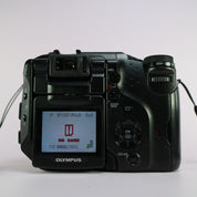 Olympus Digital Camera C-5060 Wide Zoom Flip Screen 5.1MP Black Tested