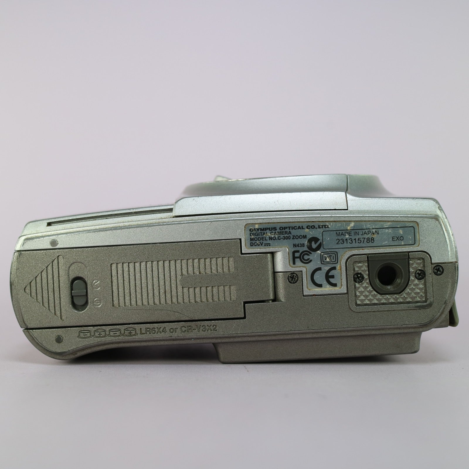 Olympus Digital Camera C-300 Zoom 3.0MP Silver Tested