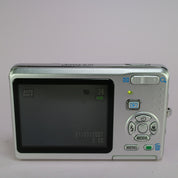Pentax Optio Z10 8.0MP Compact Digital Camera Silver Tested w/ Battery + SD Card