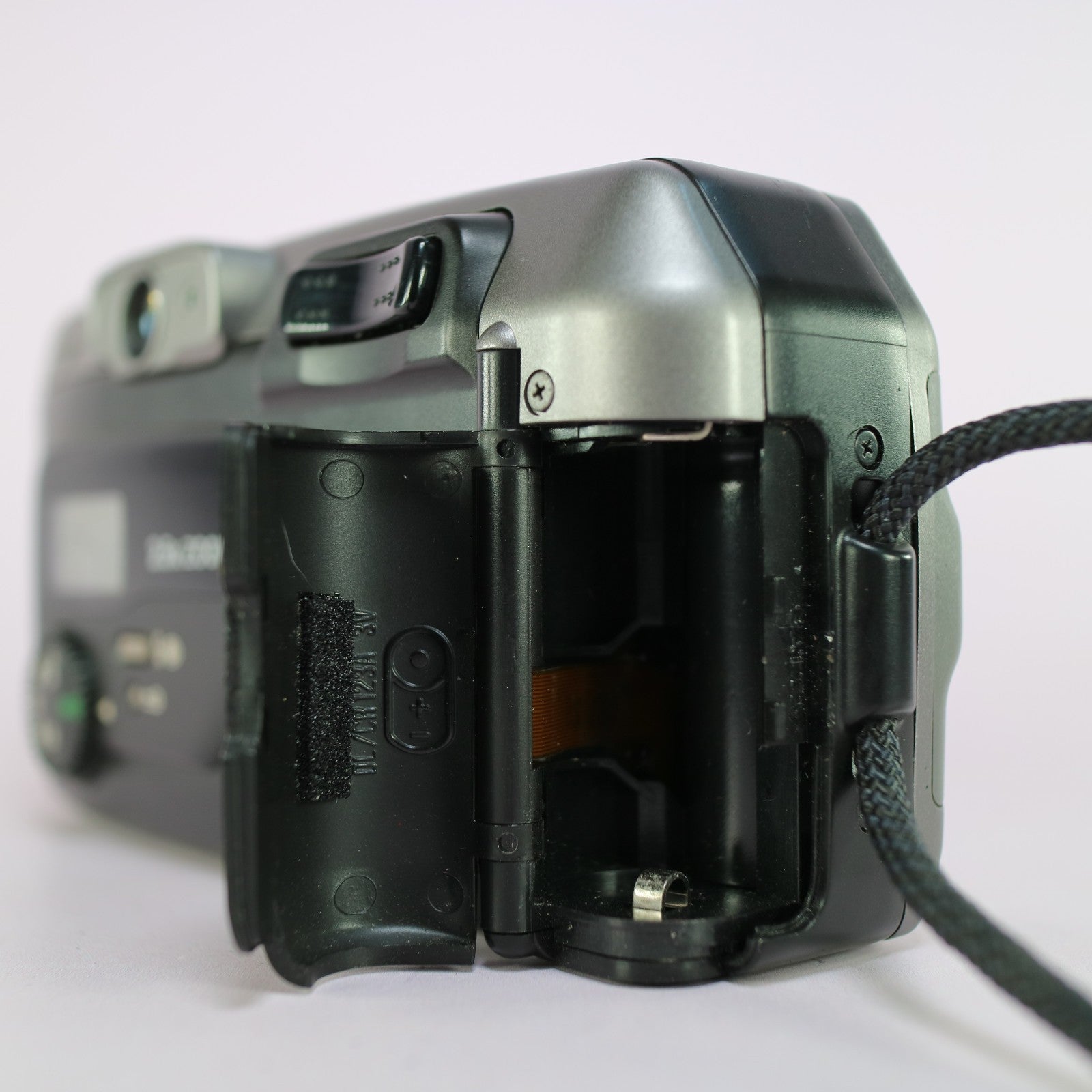 Canon Sure Shot Z70w 35mm Film Point and Shoot Camera Silver Tested
