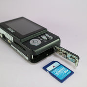 Vivitar Digital Camera Vivicam 7690 7.1MP Black Tested