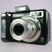 Fujifilm Digital Camera FinePix E900 9.0MP Black Tested