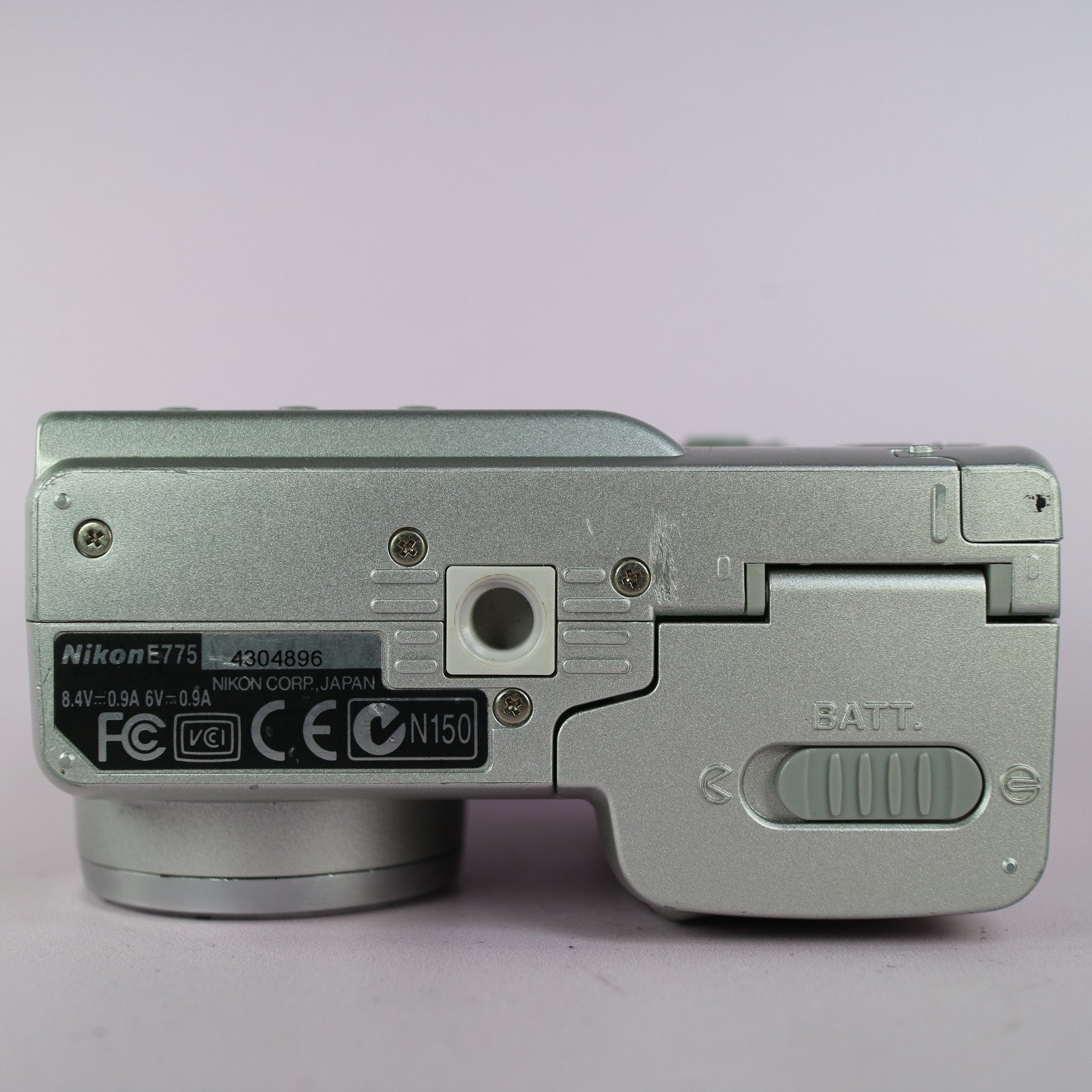 Nikon Digital Camera Coolpix 775 2.1MP Silver Tested