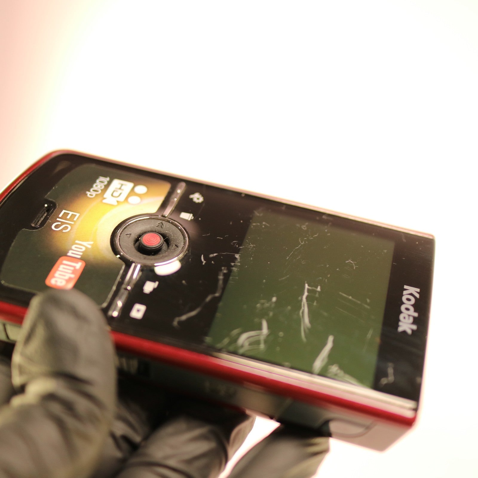 Kodak Zi8 Handheld HD Digital Camcorder Red Tested Full Working Set