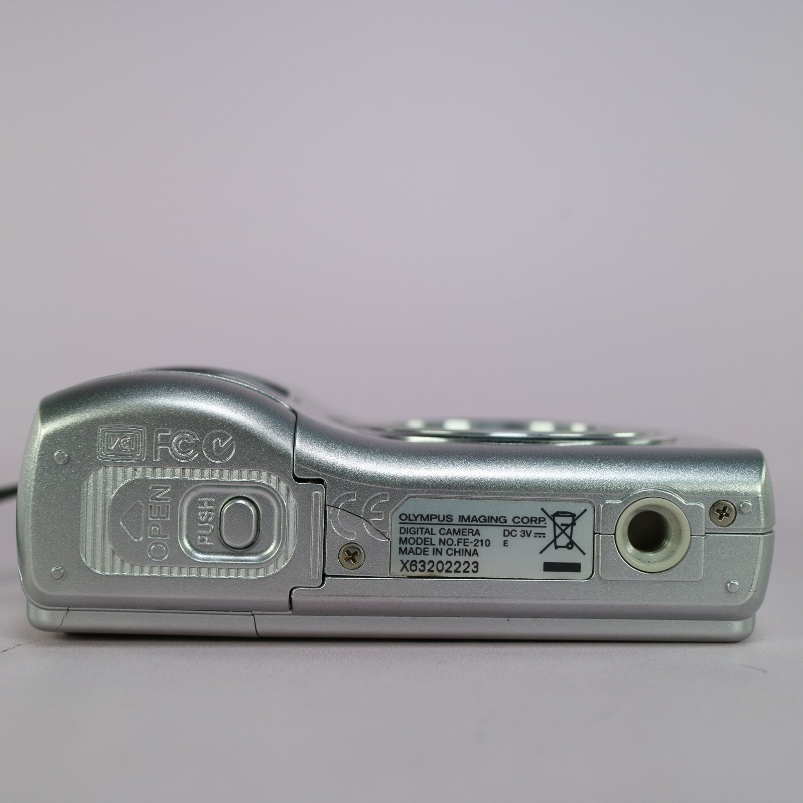 Olympus Digital Camera FE-210 7.1MP Silver Tested