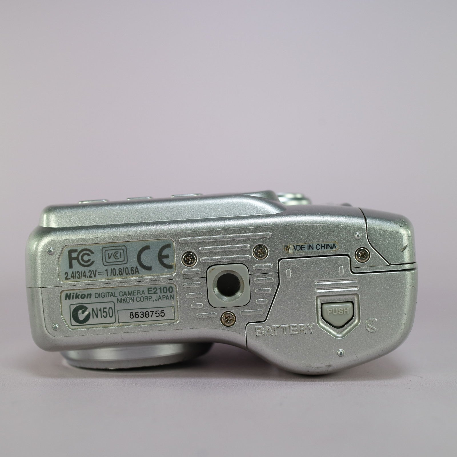 Nikon Digital Camera Coolpix 2100 2.0MP Silver Tested