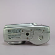 Nikon Digital Camera Coolpix 2100 2.0MP Silver Tested