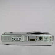 Kodak Digital Camera EasyShare M883 8.0MP Silver Tested Full Working Set