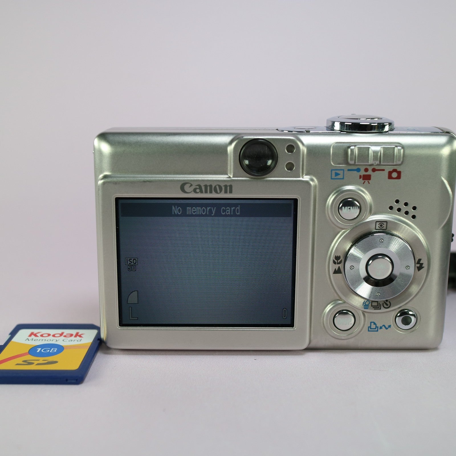 Canon Digital Camera IXUS 40 4.0MP Silver Tested Full Working Set