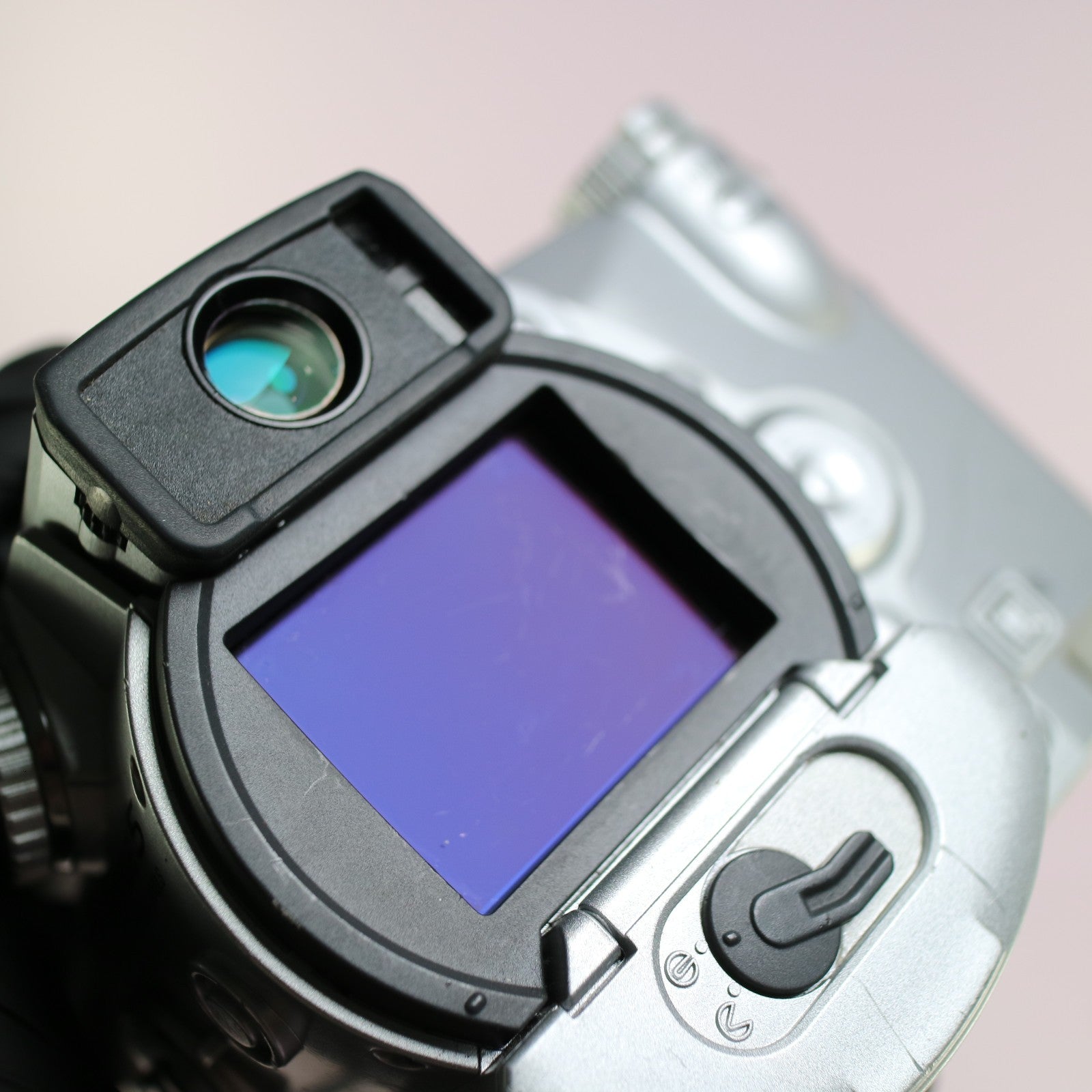 Minolta Digital Bridge Camera Dimage 5 3.3MP Silver Tested