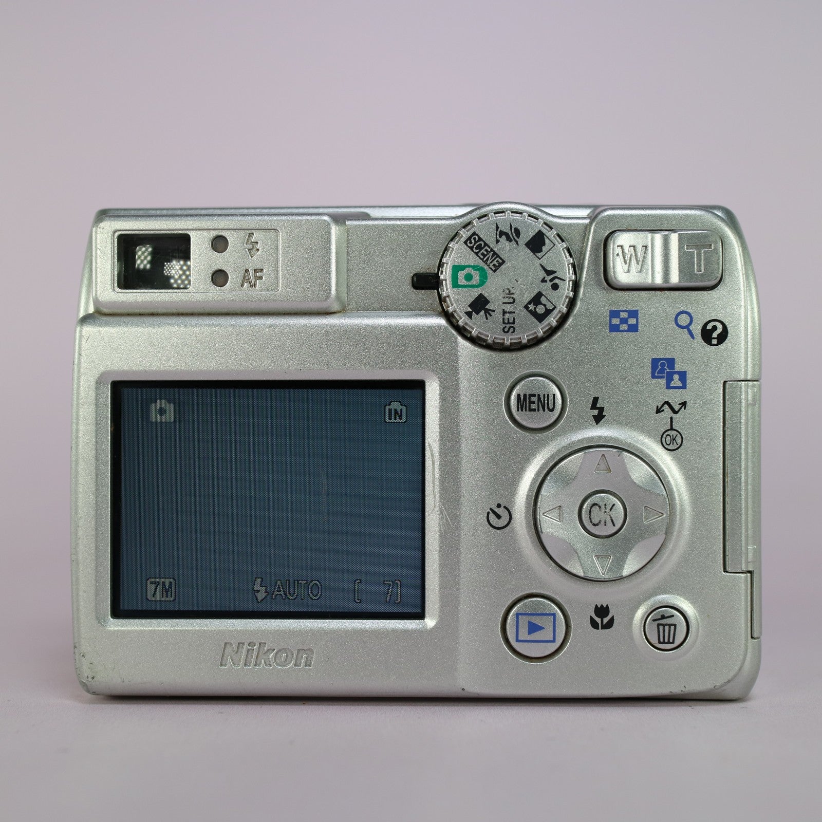 Nikon Digital Camera Coolpix 7600 7.1MP Silver Tested
