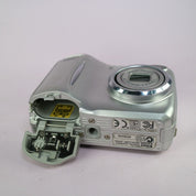 Nikon Digital Camera Coolpix 2200 2.0MP Silver Tested