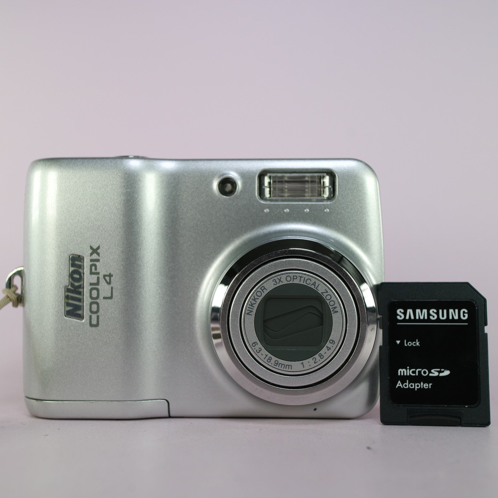 Nikon Digital Camera Coolpix L4 4.0MP Silver Tested