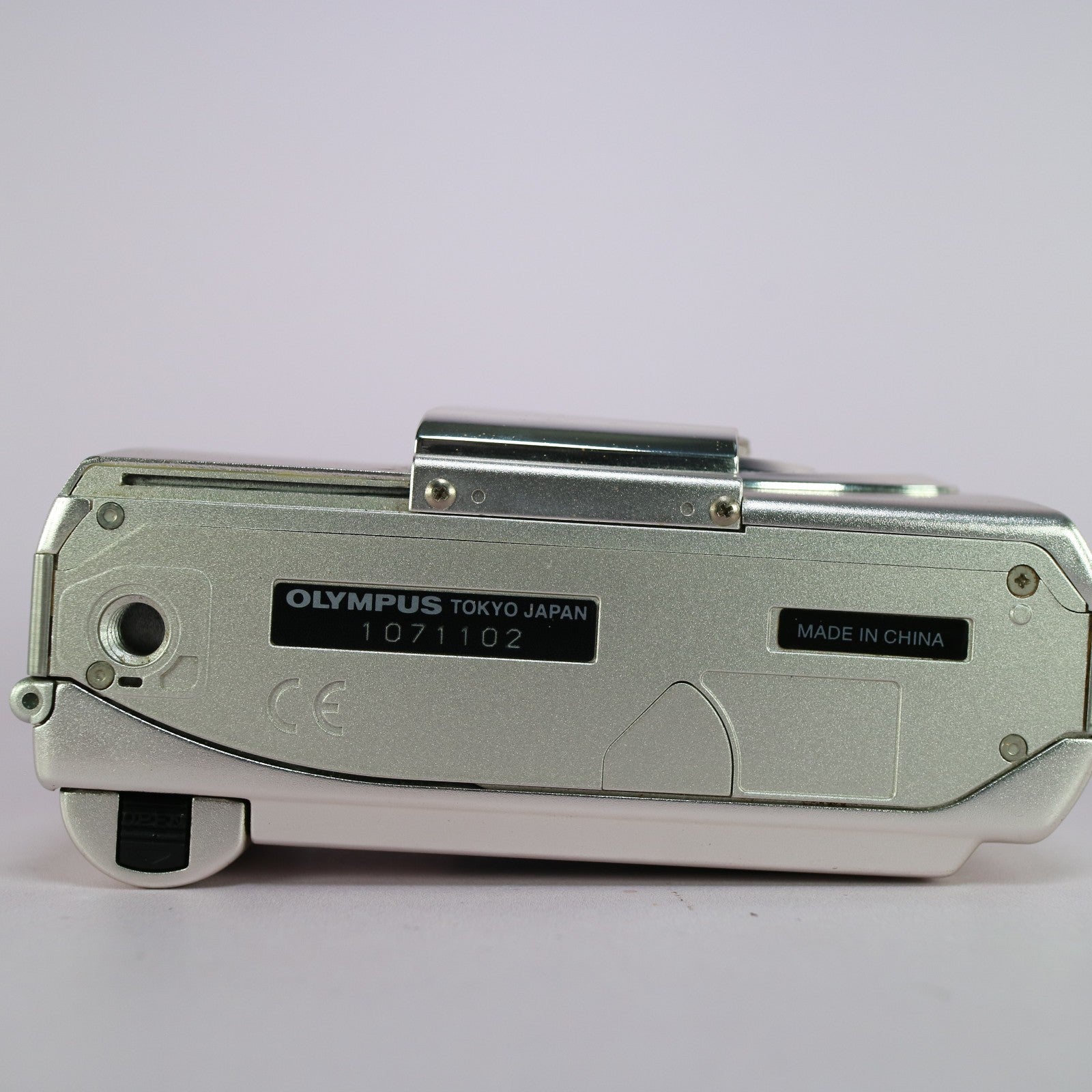 Olympus MJU V 35mm Film Point and Shoot Metal Body Camera Silver Tested