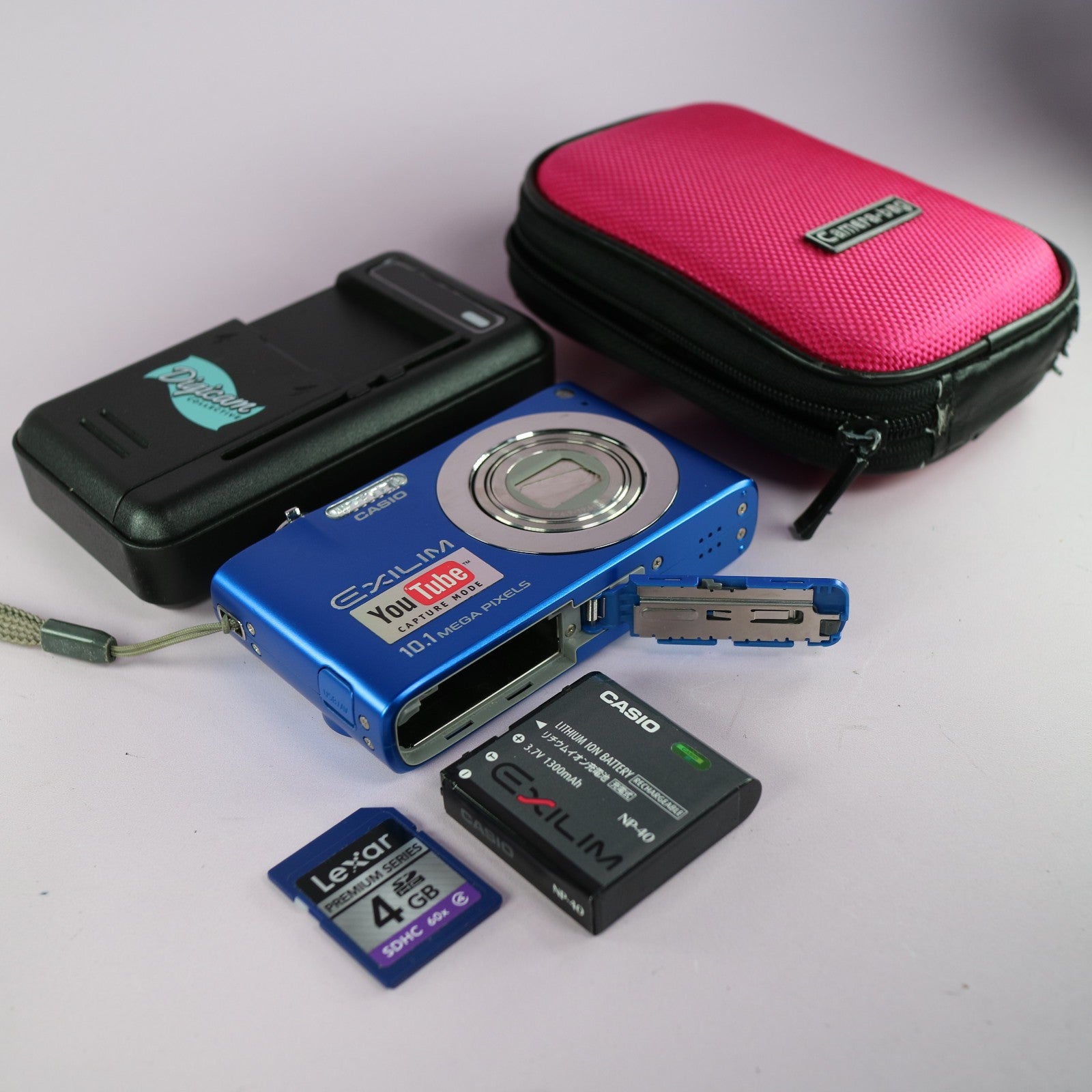 Casio Digital Camera Exilim EX-Z100 10.1MP Blue Tested Full Working Set