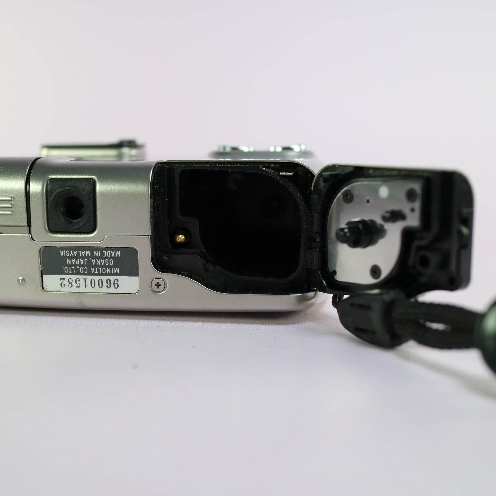 Minolta Vectis 300 APS Film Point and Shoot Camera Silver Tested