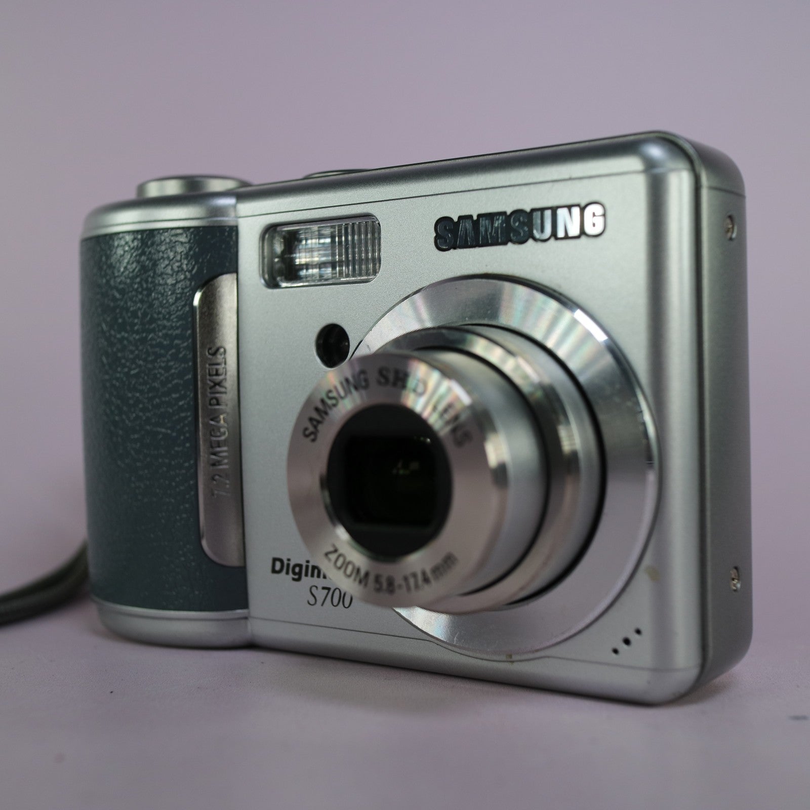 Samsung Digimax S700 7.2MP Compact Digital Camera Silver Tested