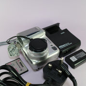 Nikon Digital Camera Coolpix 4300 4.0MP Silver Tested Full Working Set