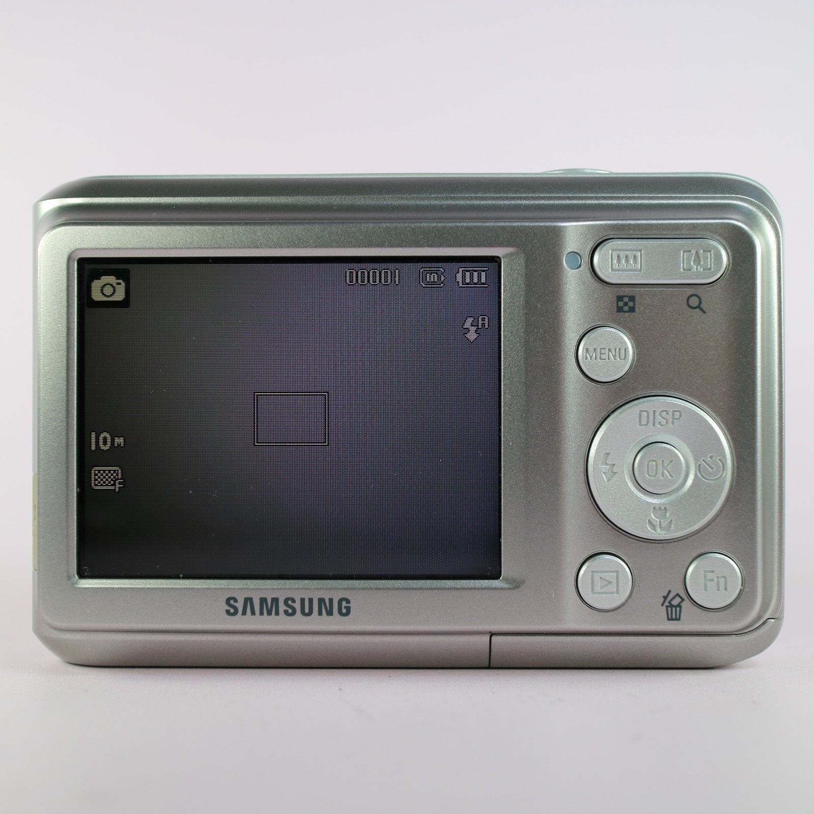 Samsung Digital Camera ES20 10.2MP Silver Tested