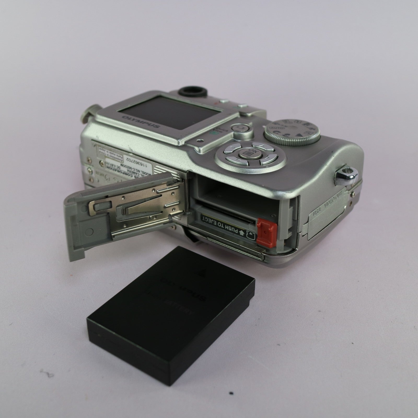 Olympus Digital Camera Camedia C-50 Zoom 5.0MP Silver Tested