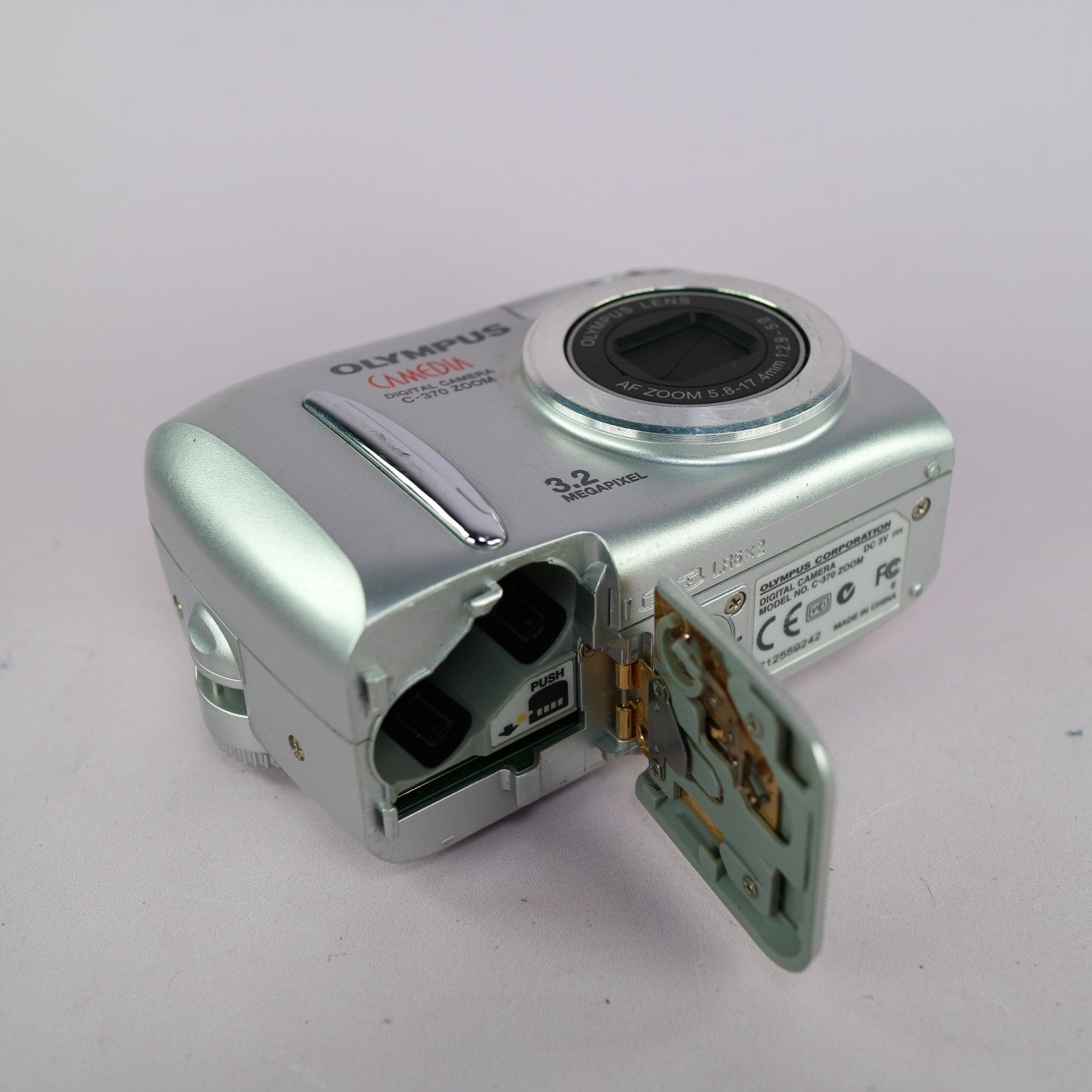 Olympus Digital Camera Camedia C-370 Zoom 3.2MP Silver Tested