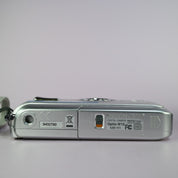 Pentax Underwater Digital Camera Optio W10 6.0MP Silver Tested Full Working Set