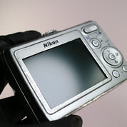 Nikon Digital Camera WiFi Coolpix P3 8.1MP Silver Tested Full Working Set