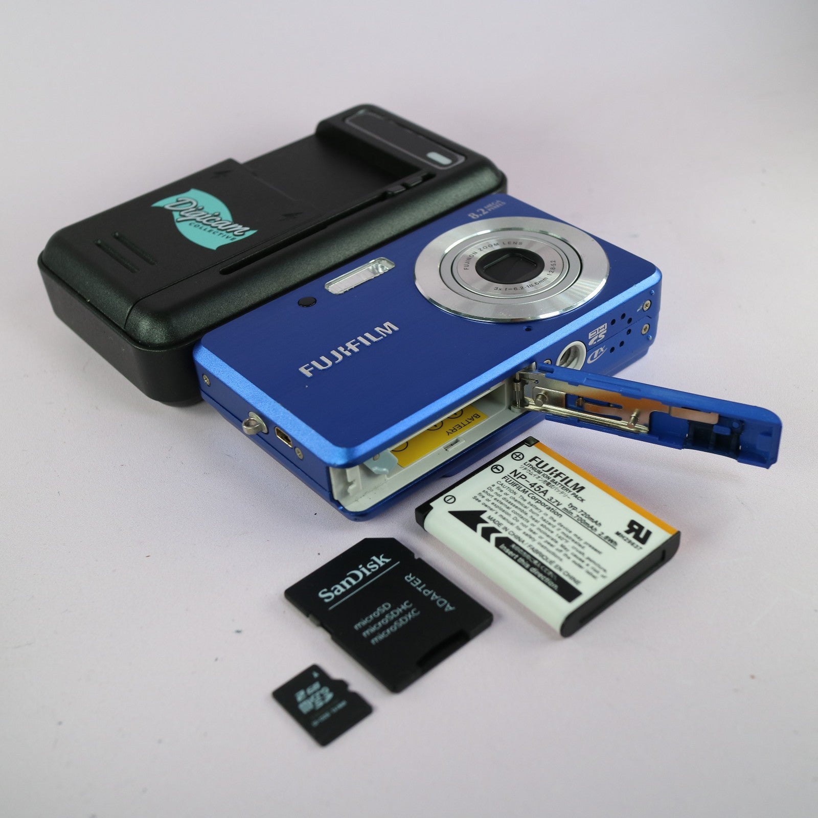 Fujifilm Digital Camera FinePix J12 8.2MP Blue Tested Full Working Set