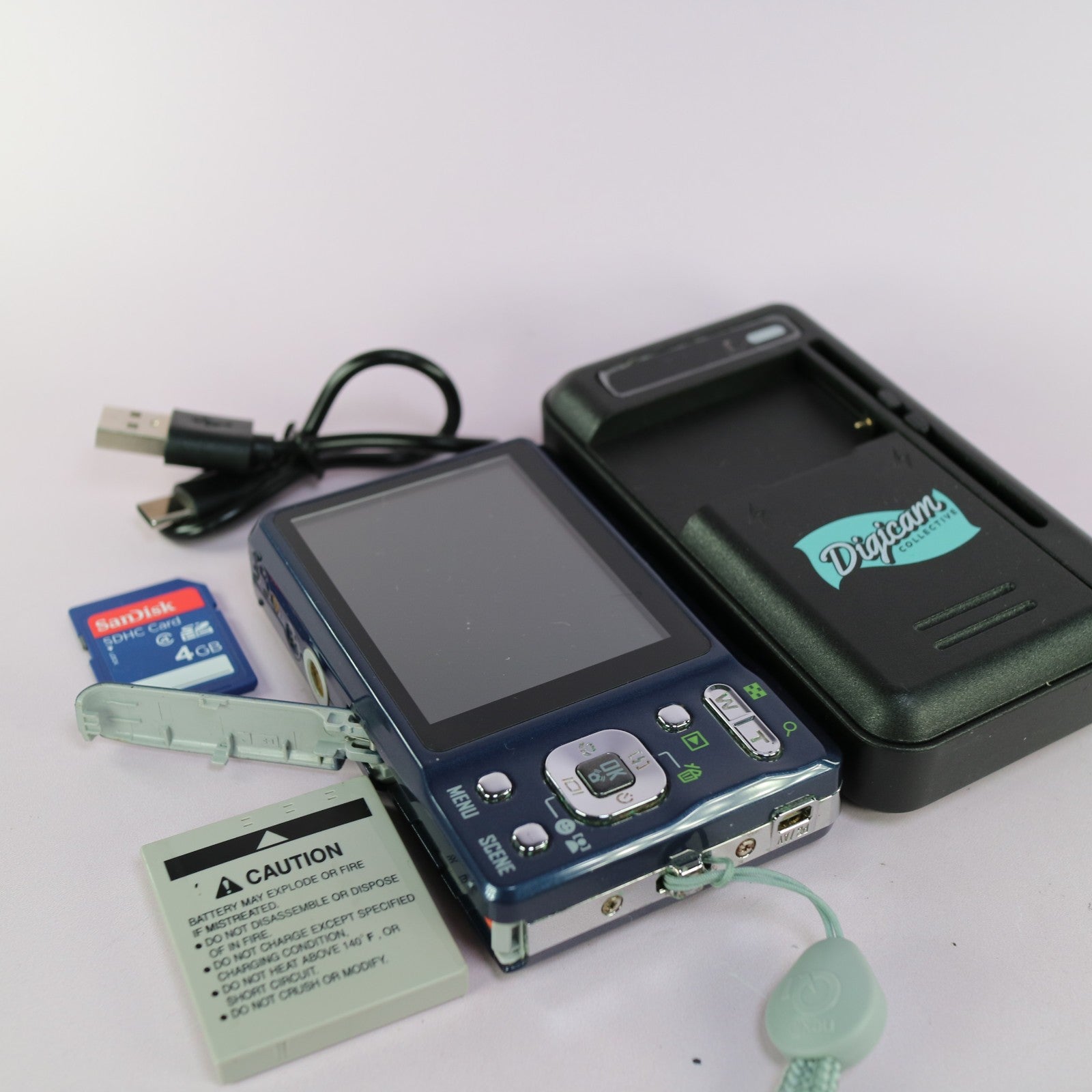 Praktica Luxmedia 10-23 10.0MP Digital Camera Blue Tested Full Working Set