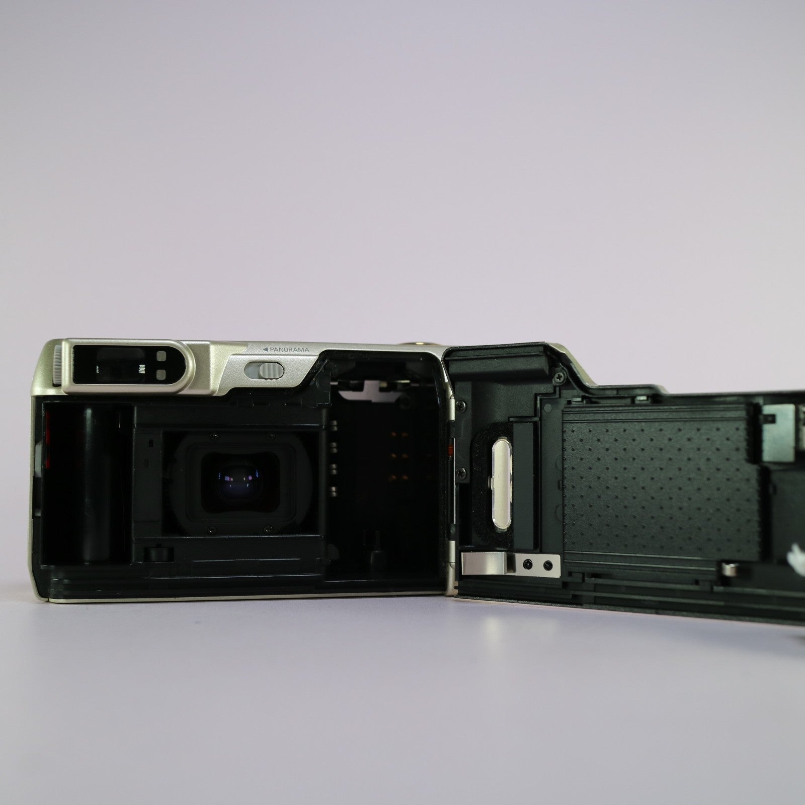 Nikon Lite Touch Zoom 120 ED 35mm Film Point And Shoot Camera Silver Tested