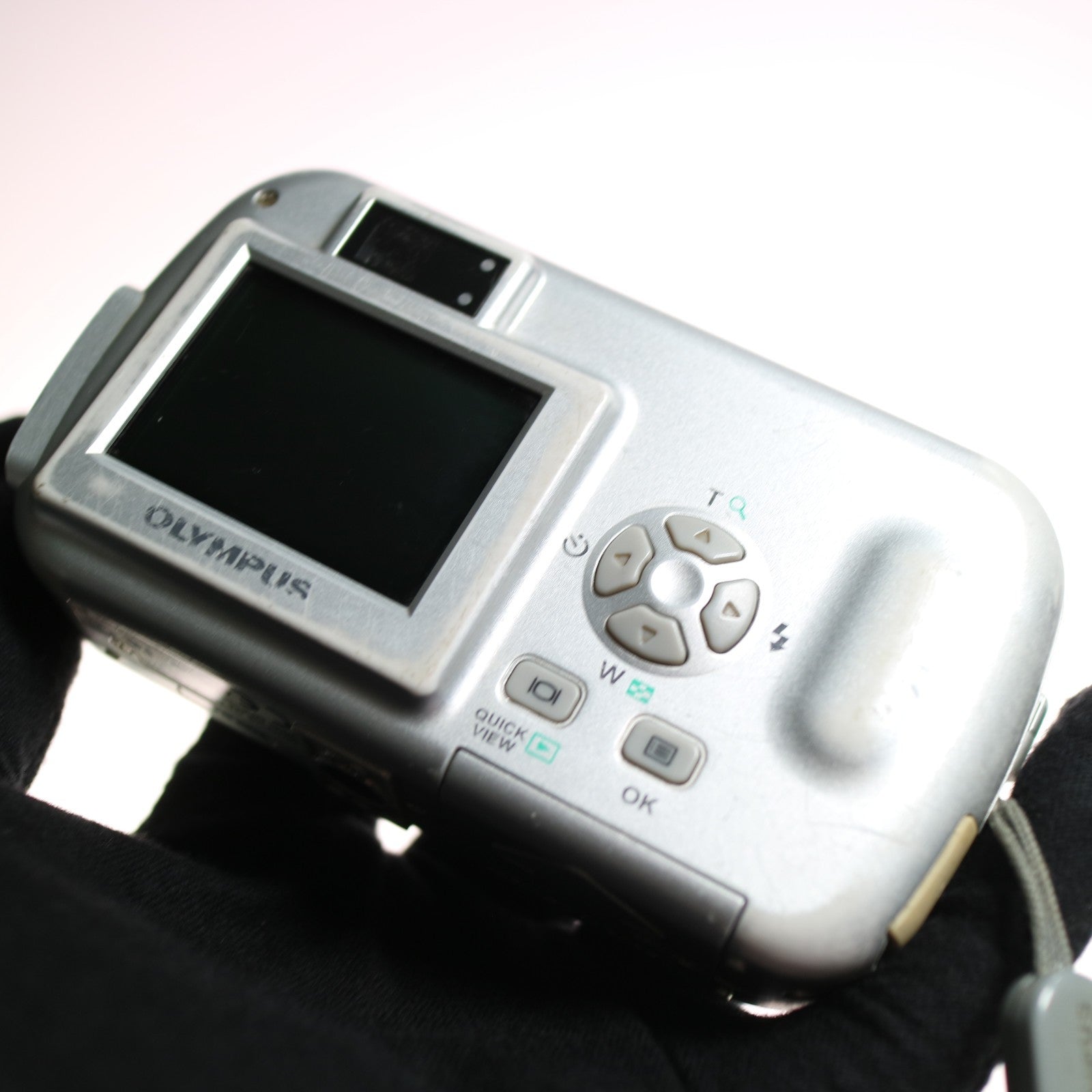 Olympus Digital Camera Camedia C-150 2.0MP Silver Tested