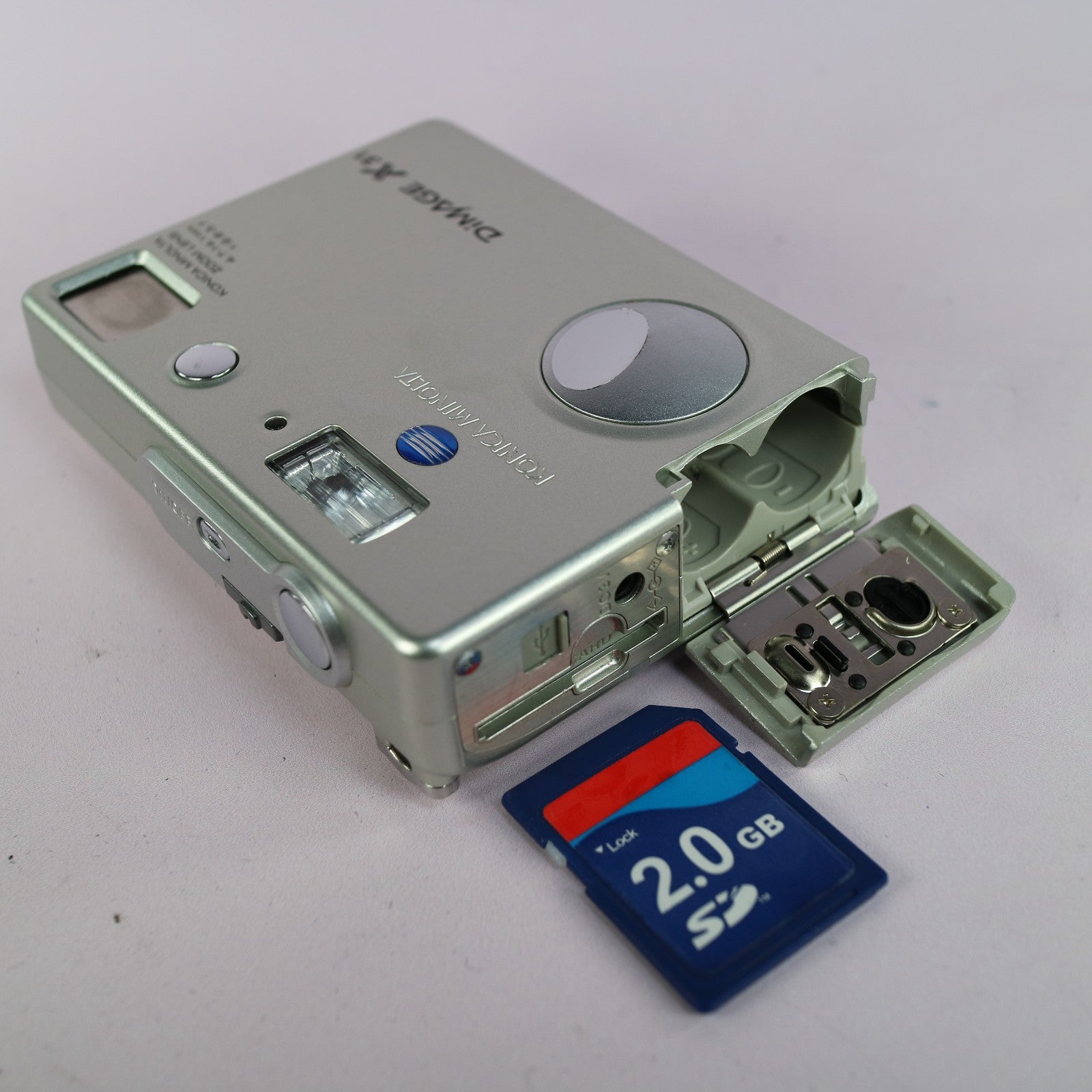 Minolta Dimage X31 3.2MP Compact Digital Camera Silver Tested