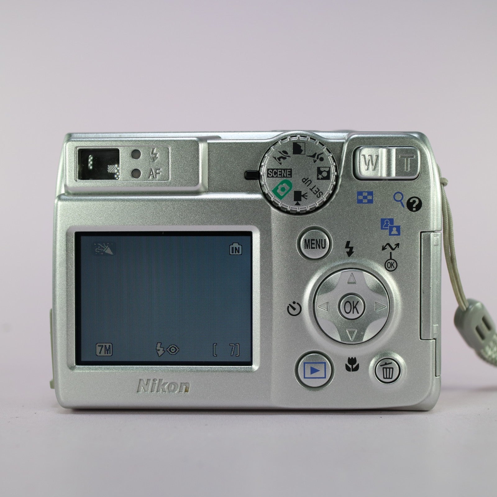 Nikon Digital Camera Coolpix 7600 7.1MP Silver Tested