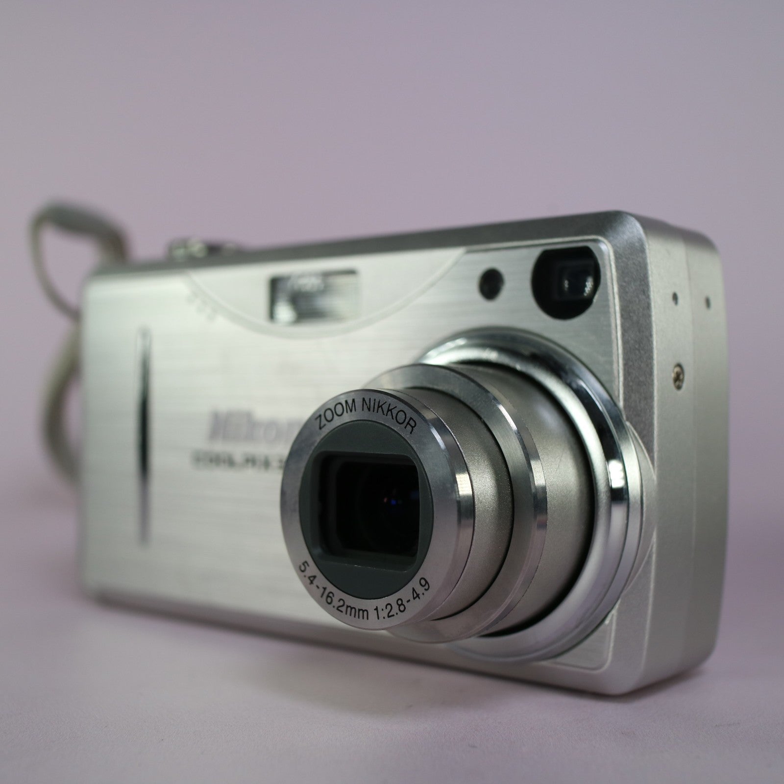 Nikon Digital Camera Coolpix 3700 3.2MP Silver Tested Full Working Set