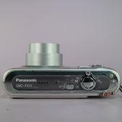 Panasonic Digital Camera Lumix DMC-FX12 7.2MP Silver Tested Full Working Set
