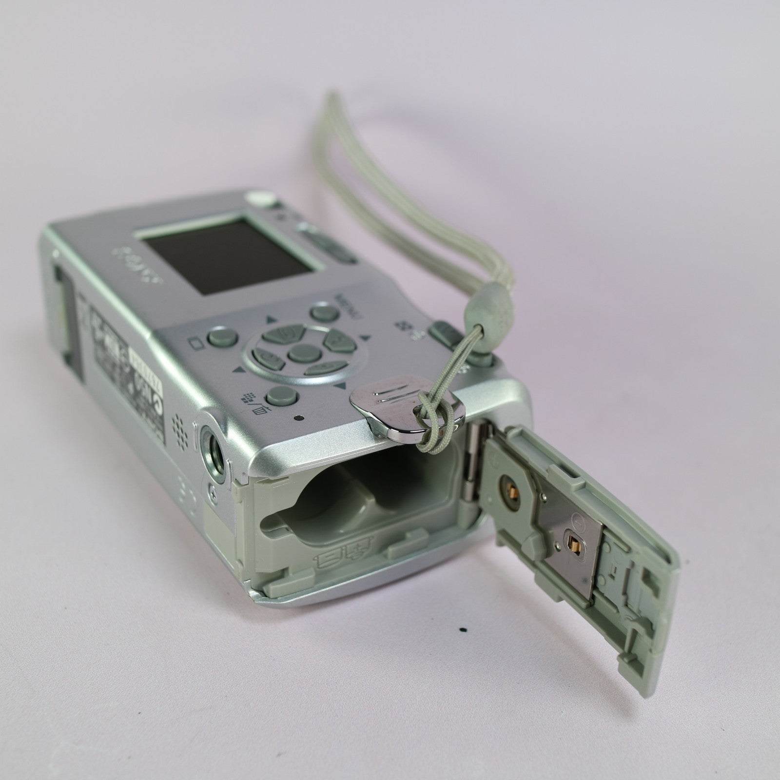 Sony Digital Camera Cybershot DSC-S40 4.1MP Silver Tested