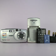 Samsung Digital Camera Digimax U-CA4 4.1MP Silver Tested Full Working Set