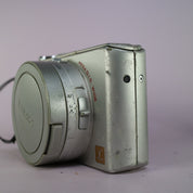 Panasonic Lumix DMC-LX2 10.2MP Digital Camera Silver Tested Full Working Set