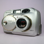 Fujifilm Digital Camera FinePix A204 2.0MP Silver Tested With xD Card