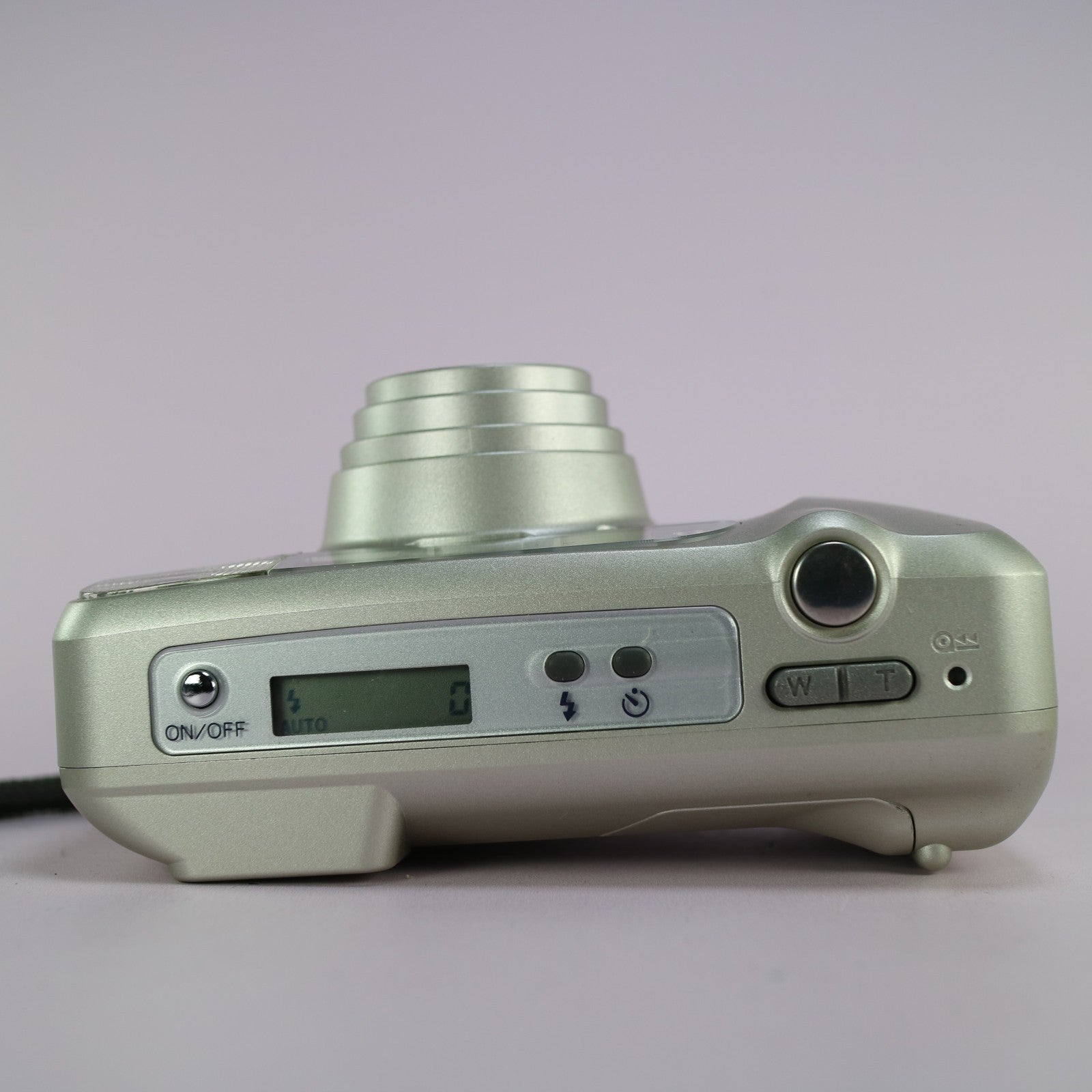 Minolta 110 Zoom 35mm Film Point and Shoot Camera Silver Tested