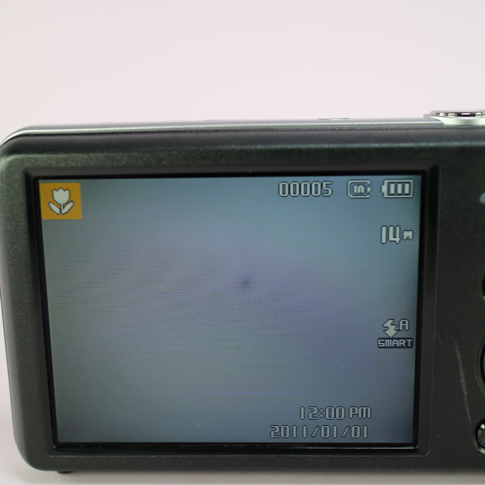 Samsung Digital Camera PL120 14.2MP Selfie Screen Silver Tested Full Working Set
