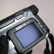 Sony Handycam DCR-TRV285E Handheld Digital8 8mm Camcorder Silver Tested Full Set