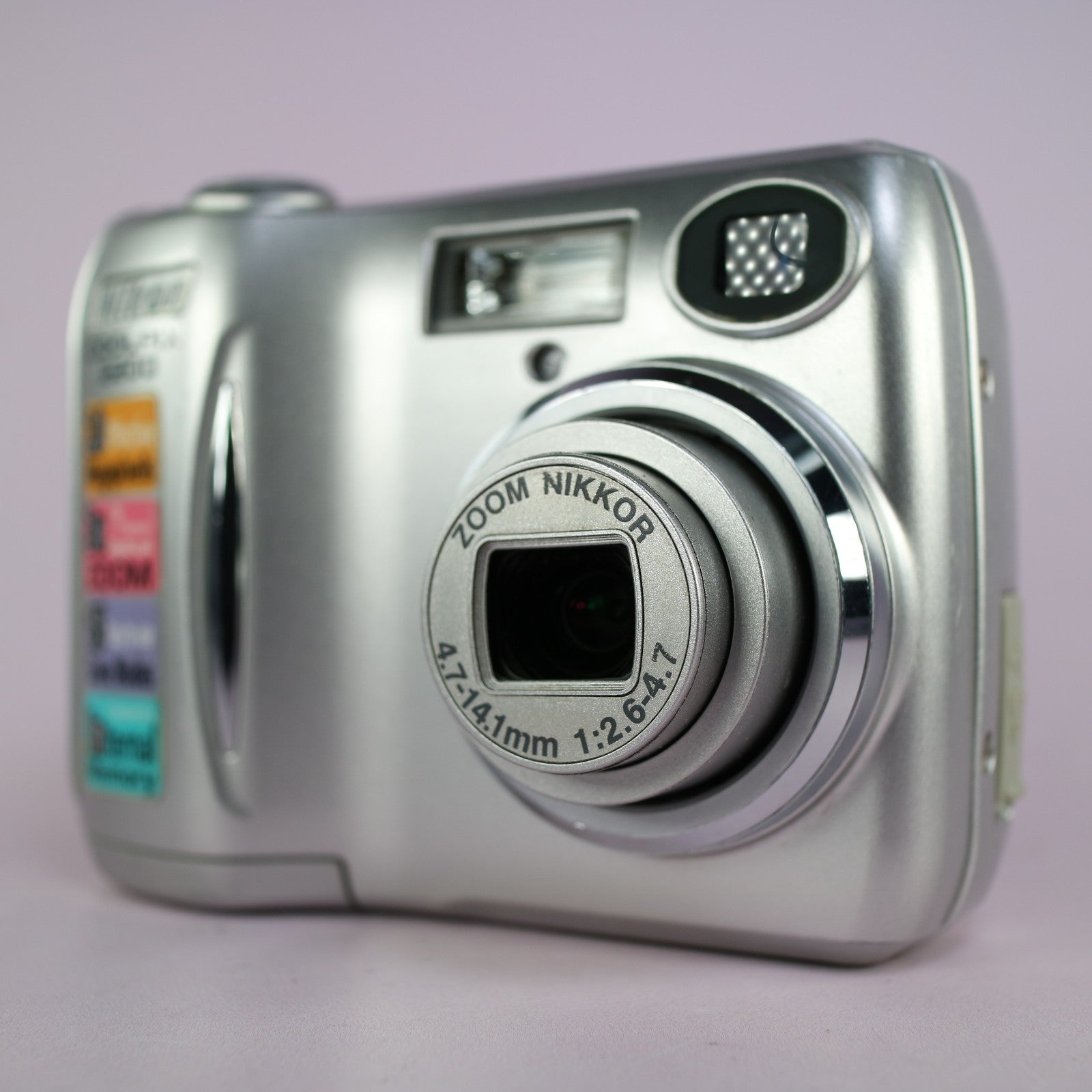 Nikon Digital Camera Coolpix 2200 2.0MP Silver Tested