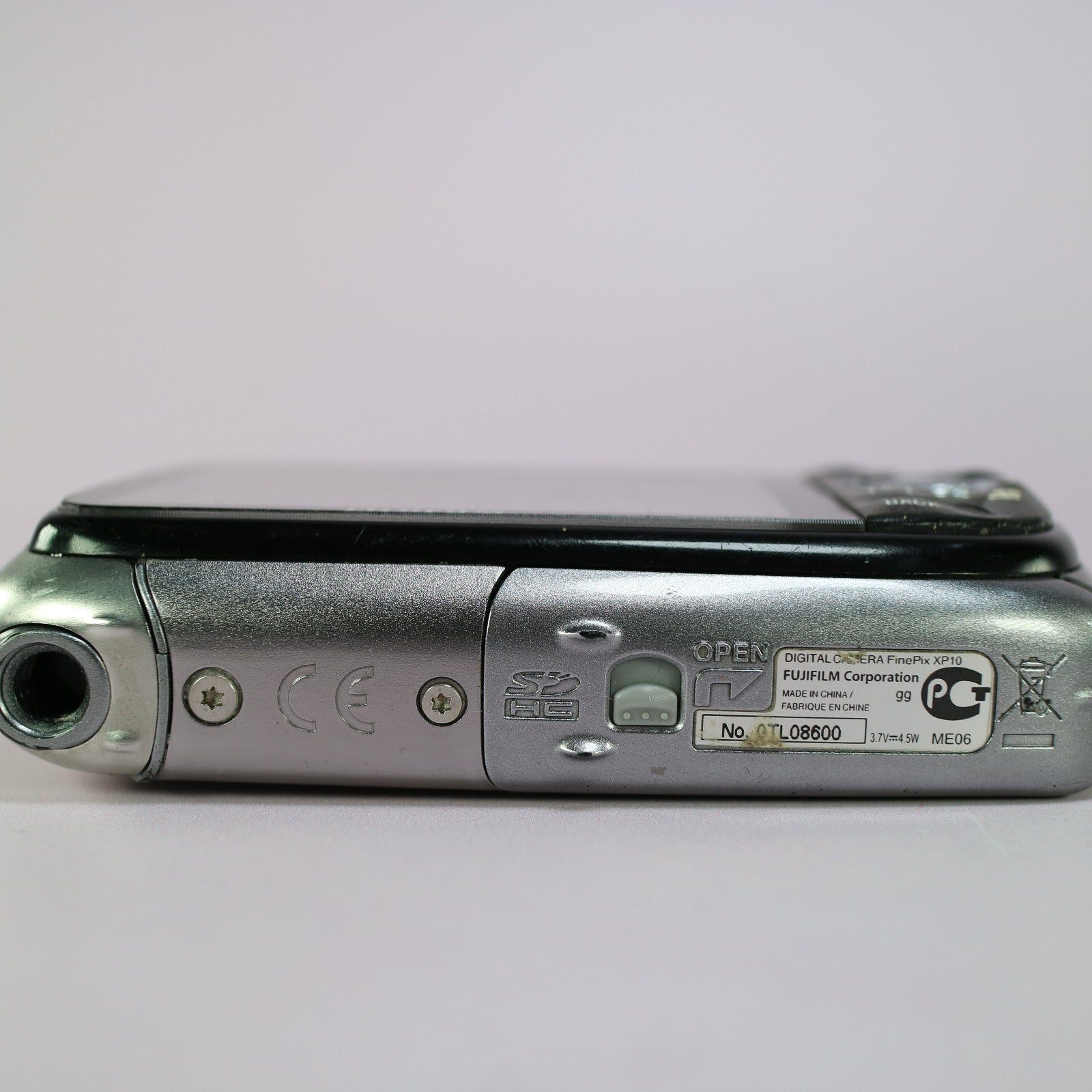 Fujifilm Digital Camera FinePix XP10 12.0MP Silver Tested Full Working Set
